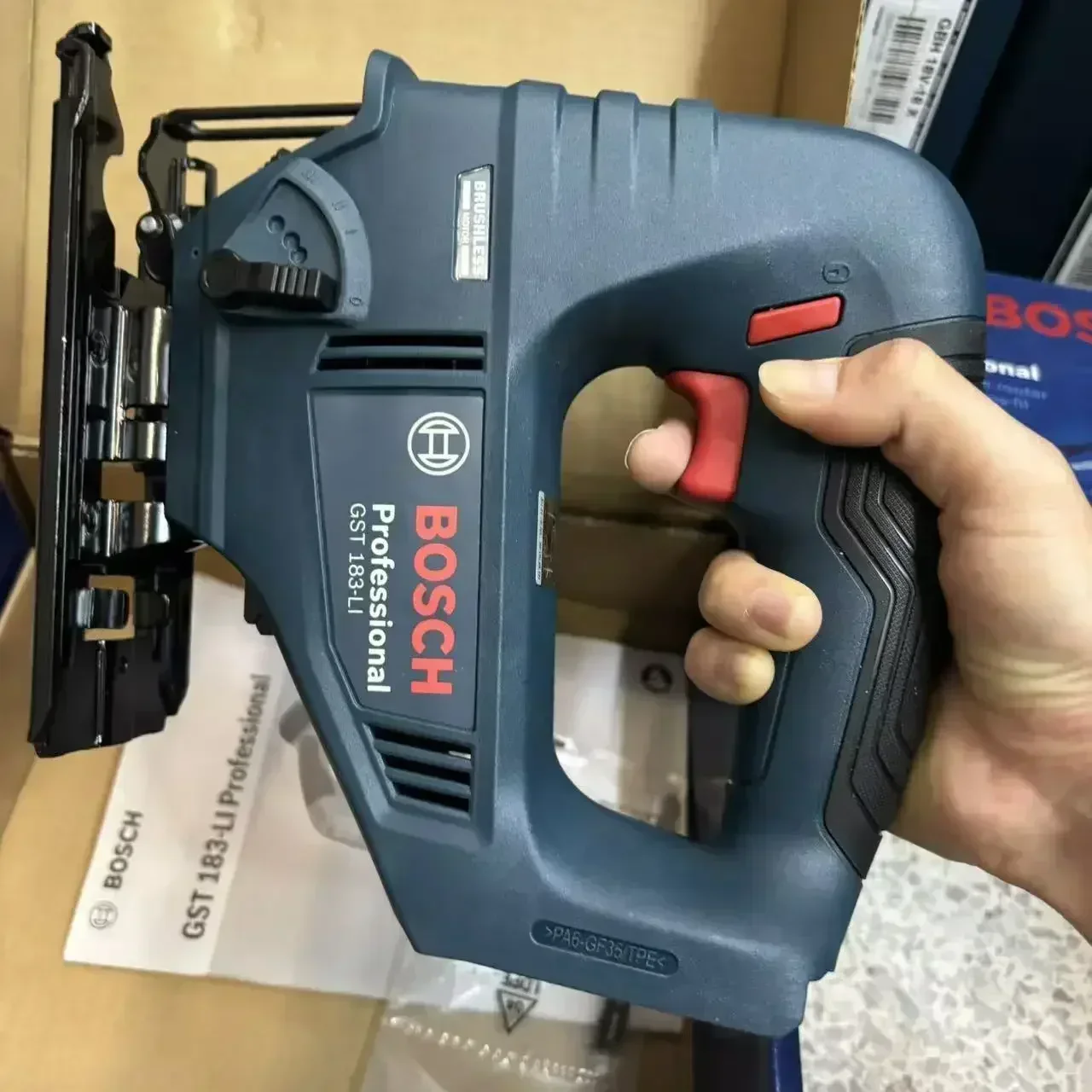 Woodworking Electric Saw - Scie sauteuse électrique professionnelle Bosch GST